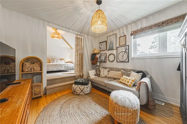 Additional image 18 of 452 John Frederick Dr