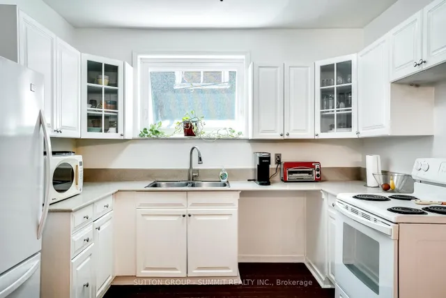 Additional image 12 of 287 Graham Ave