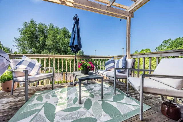 Additional image 29 of 120 Railroad St Unit 40