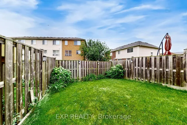 房产图片 48 - 95 Decker Hollow Circ