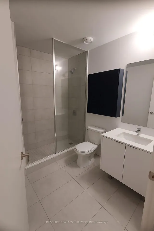 Additional image 4 of 8 Tippett Rd Unit 212