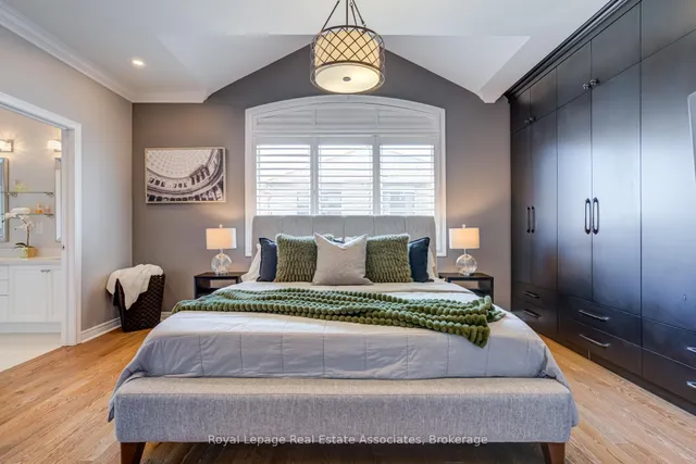 Additional image 24 of 235 Jessie Caverhill Passage