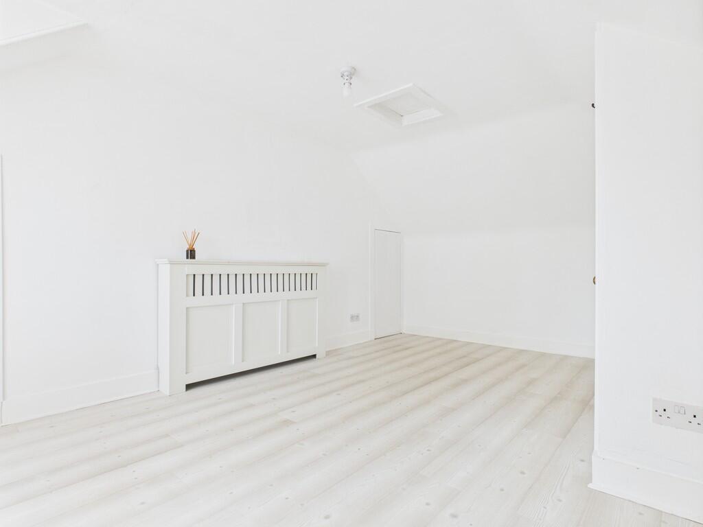 Additional image 11 of Homely Cottage, Market Place, Inverurie