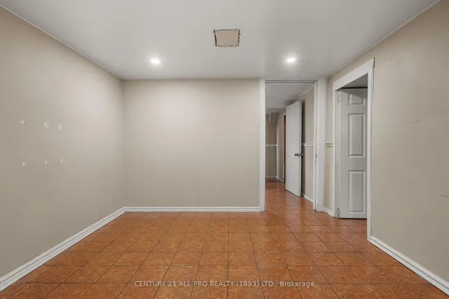 Additional image 37 of 84 Goldsboro Rd