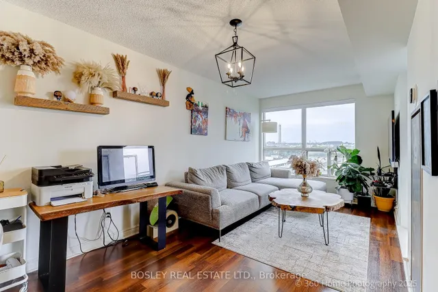 Additional image 9 of 60 Fairfax Cres Unit 526