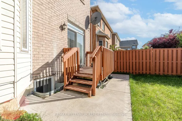 Additional image 48 of 27 Silvershadow Terr