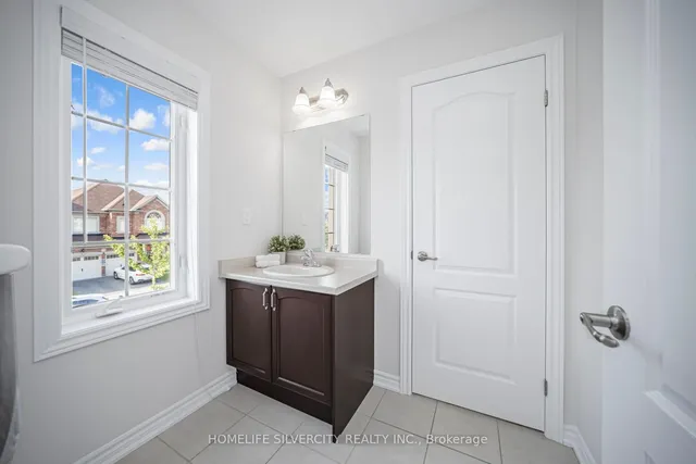 Additional image 28 of 51 Bucksaw St