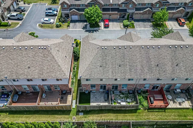 Additional image 49 of 56 Marina Point Cres