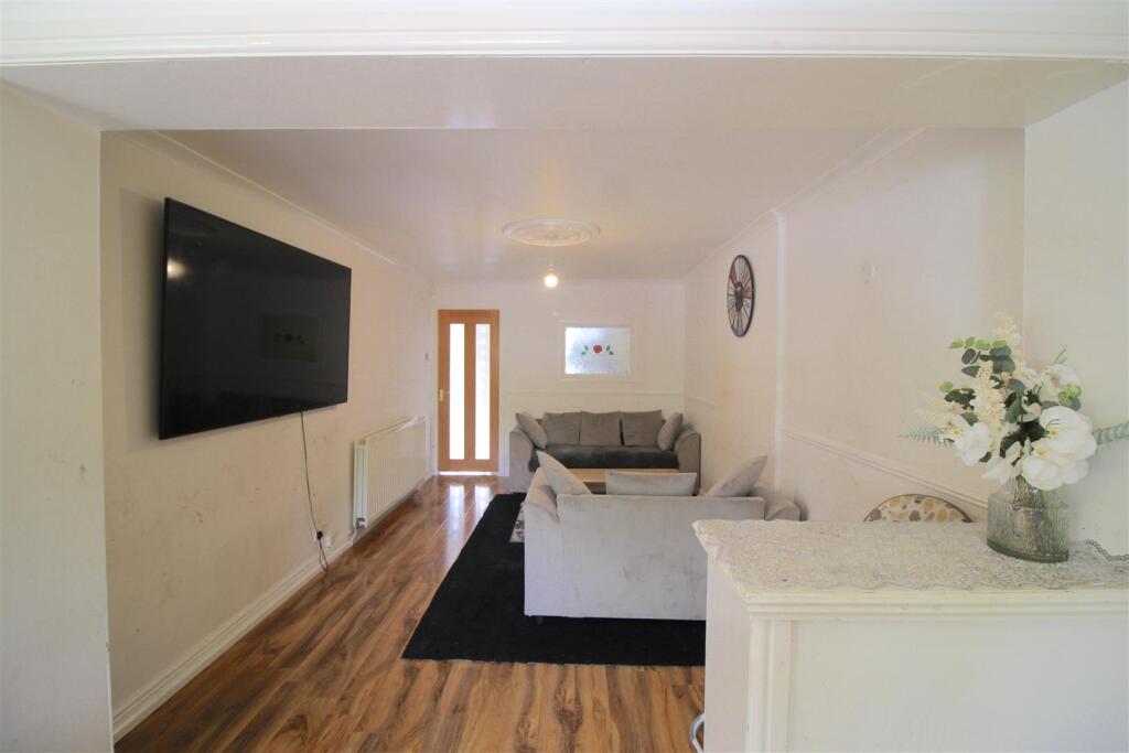 Additional image 3 of Manor Gardens, Birmingham