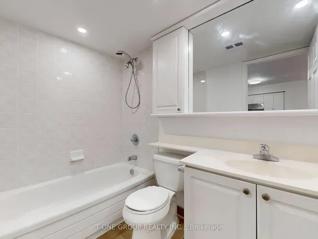 Additional image 24 of 388 Bloor St Unit 1607