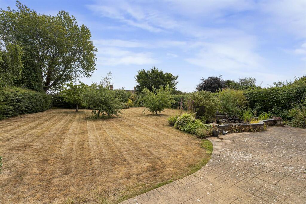 Additional image 27 of School Lane, Tewin, Welwyn