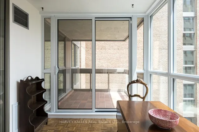 Additional image 15 of 278 Bloor St Unit 1501