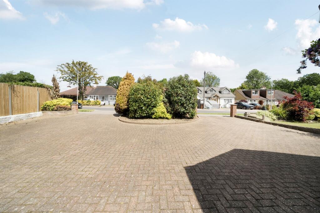 Additional image 11 of South Riding, Bricket Wood, St. Albans