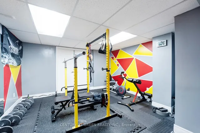 房产图片 38 - 麦克杜格尔大道26号