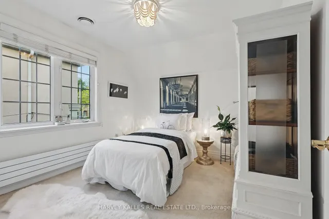 Additional image 33 of 362 Broadway Ave