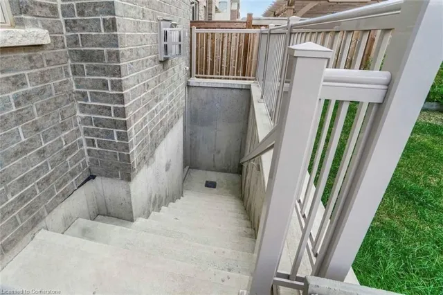 Additional image 2 of 1529 Devine Pt Unit B