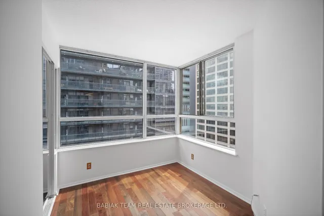 Additional image 24 of 711 Bay St Unit 1613