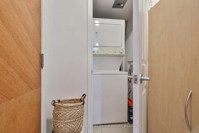 Additional image 17 of 70 High Park Ave Unit 1304