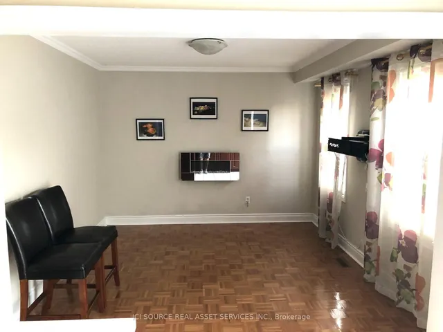 Additional image 10 of 56 Niagara Pl