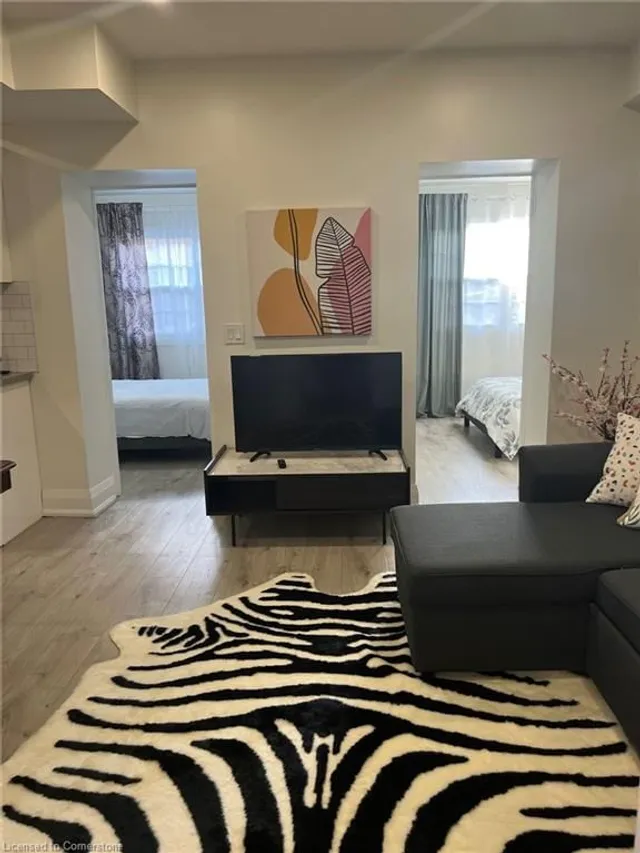 Additional image 18 of 28 Burris St