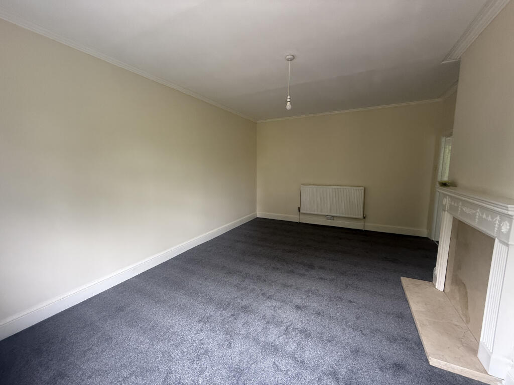 Additional image 3 of Yardley Wood Road, Moseley, B13