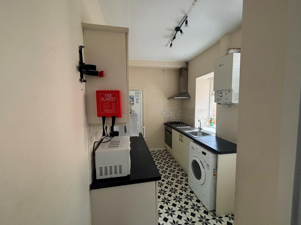 Additional image 5 of Tiverton Road