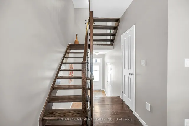 Additional image 22 of 121 Bankfield Cres