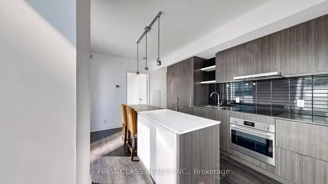 Additional image 5 of 100 Harbour St Unit 1210