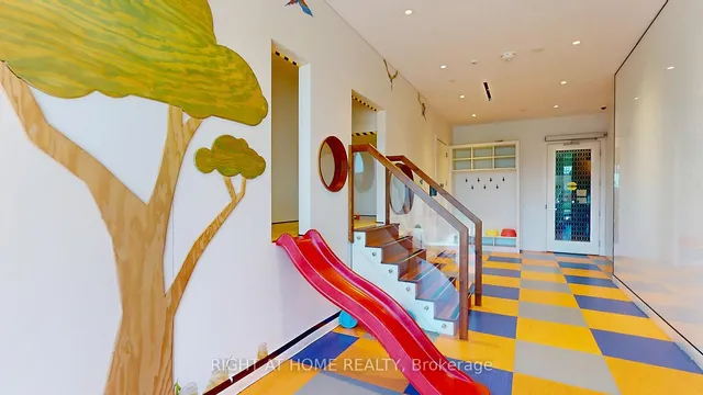 Additional image 18 of 31 Tippett Rd Unit 541