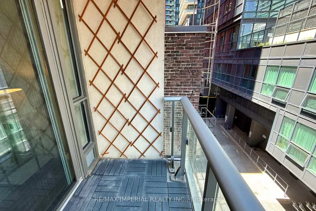 Additional image 22 of 8 mercer St