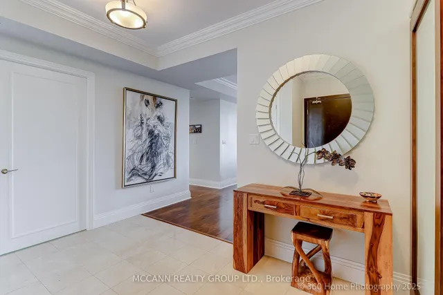 Additional image 8 of 99 Avenue Rd Unit 803