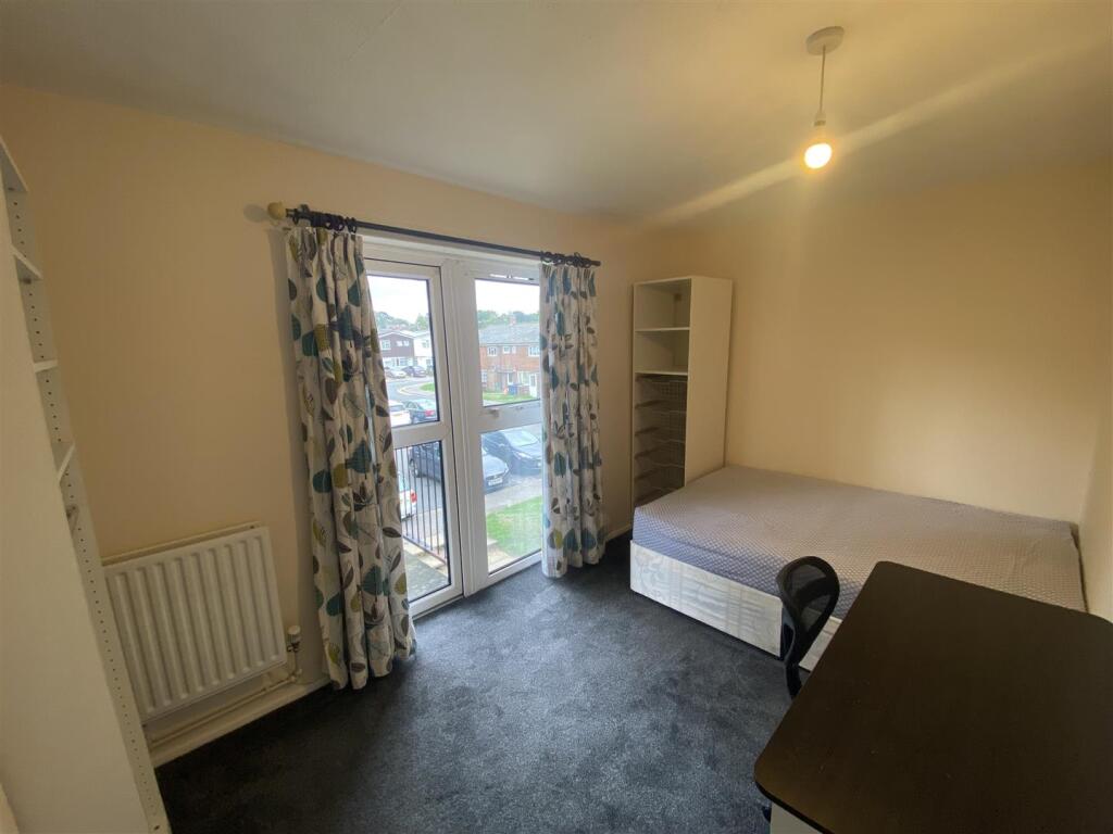 Additional image 6 of Aldykes, Hatfield