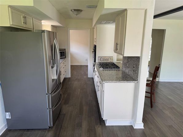 8446 Cabot St, Houston, TX 77078