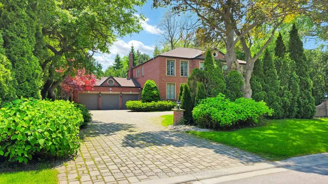 21 Forest Heights Blvd