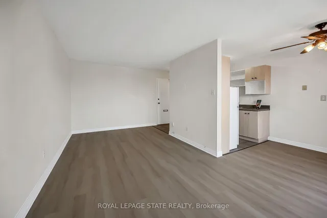 Additional image 9 of 81 Charlton Ave Unit 702