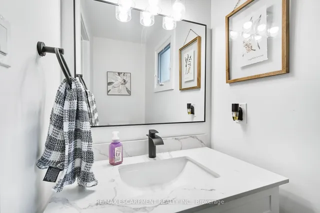 Additional image 9 of 27 Dalton Cres