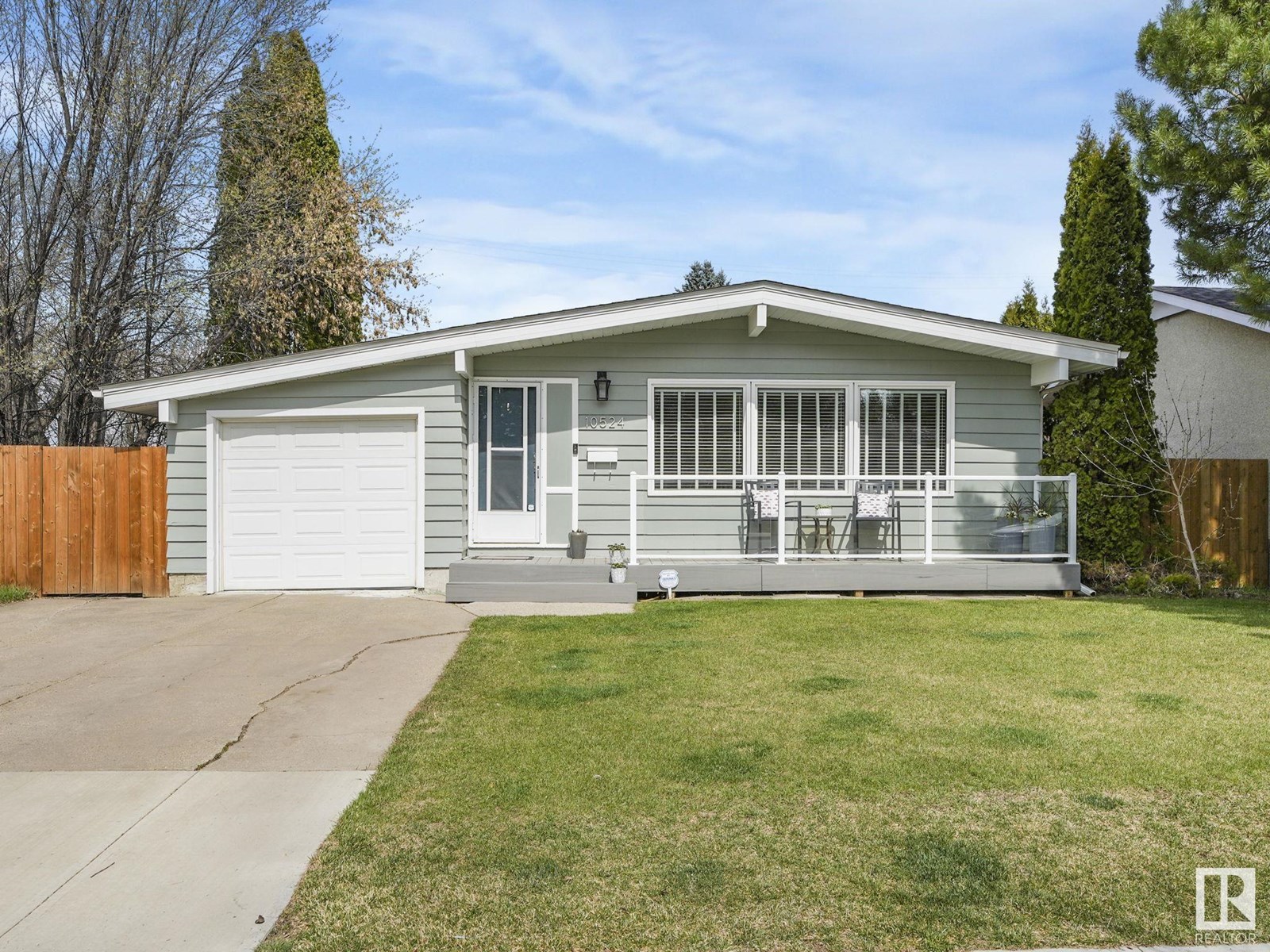 10524 55 AV NW|Edmonton, Alberta T6H0W9