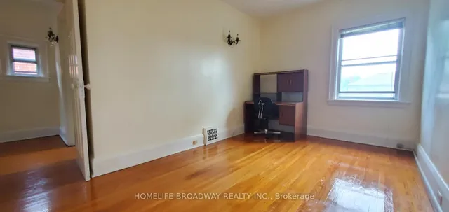 Additional image 15 of 223 Westwood Ave