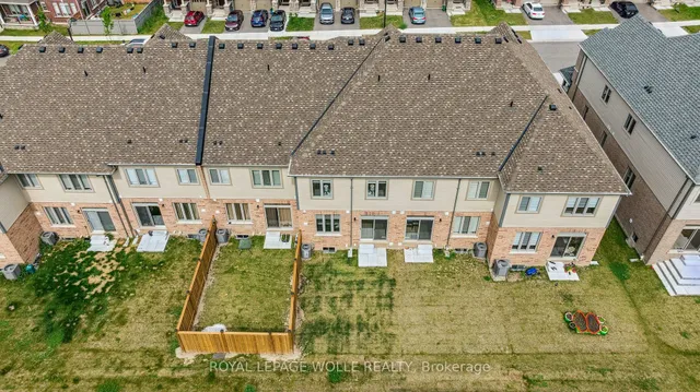 Additional image 42 of 14 Roywood St