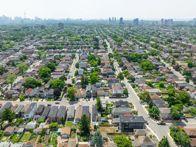 Additional image 38 of 393 Glenholme Ave