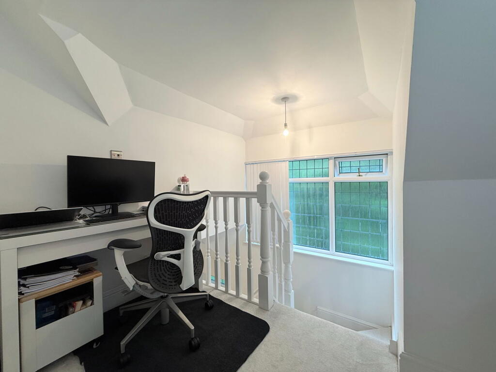 Additional image 24 of Ferndale Road, Hall Green