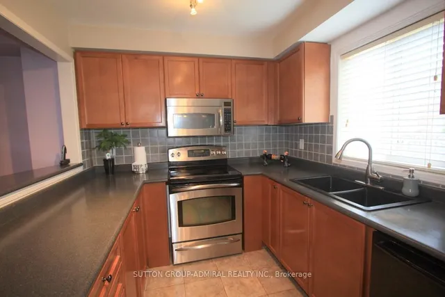 Additional image 14 of 5868 Blue Spruce Ave