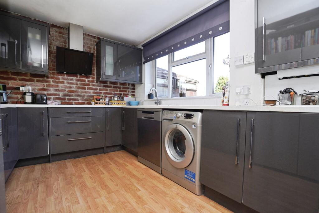 Additional image 2 of Manor Close, Hatfield, AL10