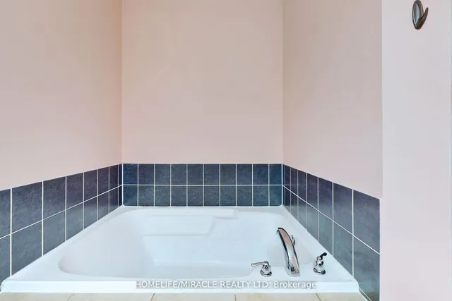 Additional image 18 of 15 Masseyfield St