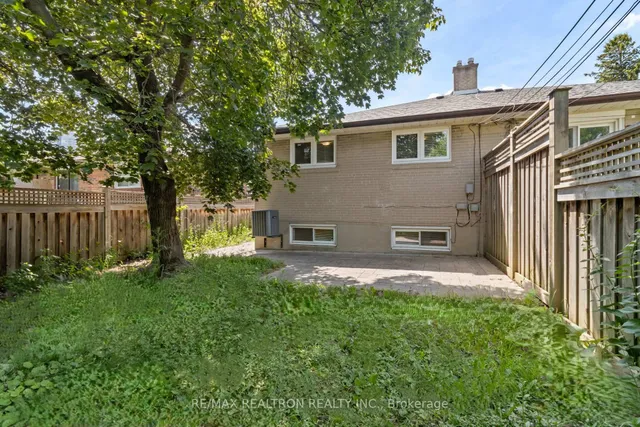 Additional image 47 of 44 Caracas Rd