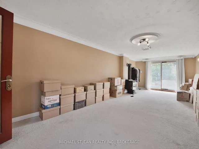 Additional image 28 of 64 Kensington Ave