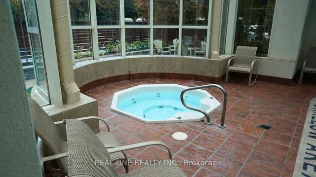 Additional image 32 of 100 Hayden St Unit 903