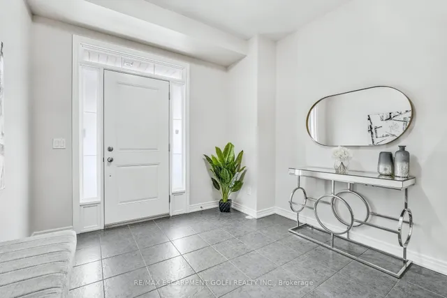 Additional image 3 of 16 Lakefront Dr