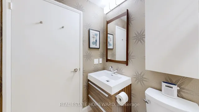 Additional image 31 of 500 Sherbourne St Unit 2010