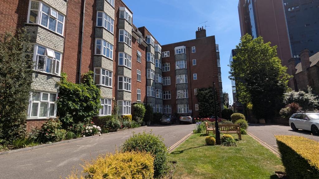 Calthorpe Mansions, Edgbaston, Birmingham, B15 1QS